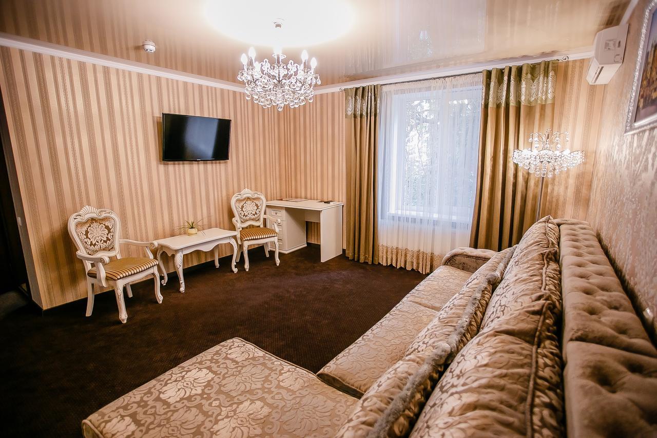 Aristokrat Hotel Vinnicja Kültér fotó